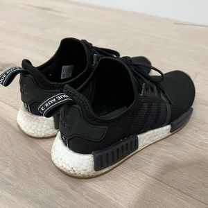 Adidas NMD_R1 Men's Original